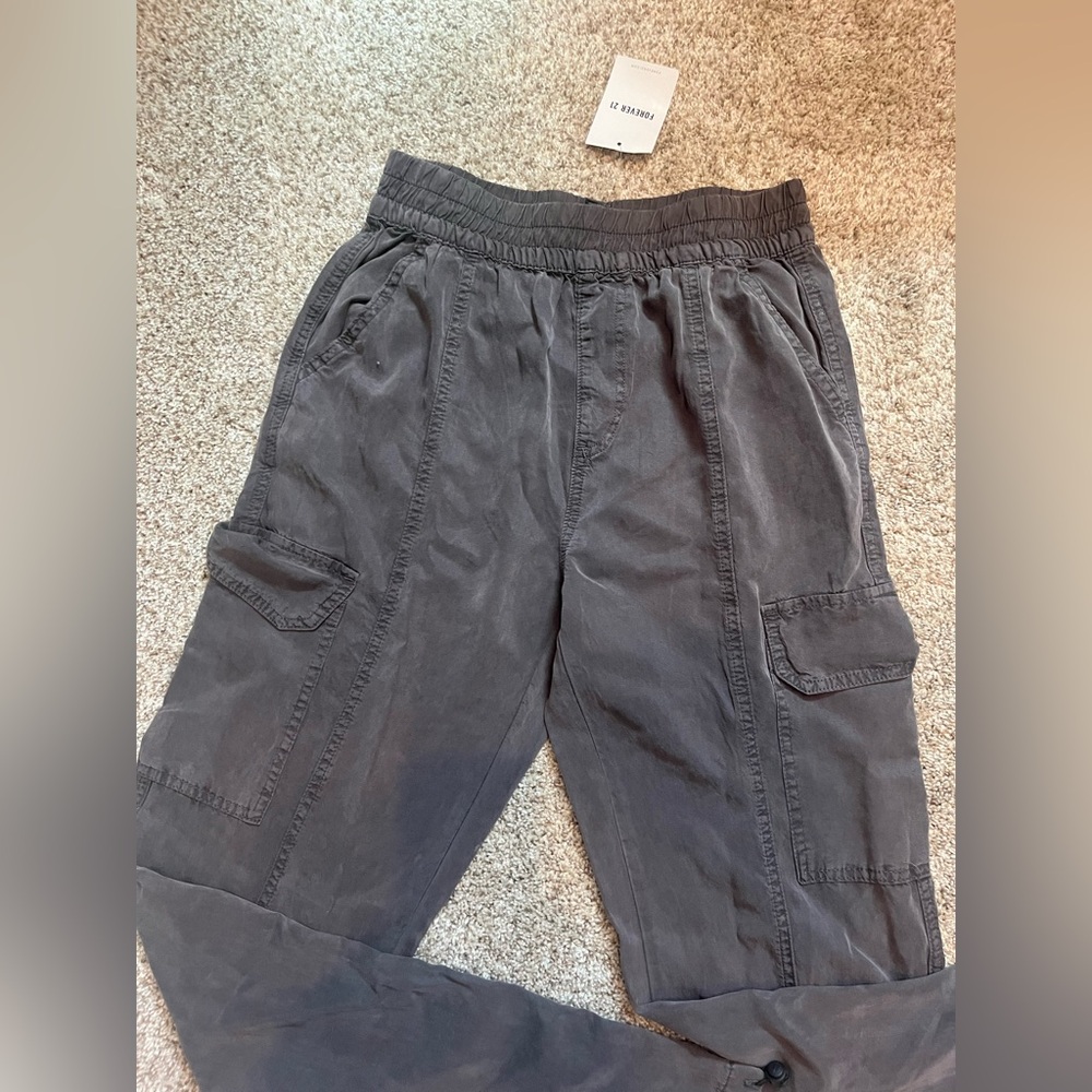 Forever 21 Charcoal Jogger Pants Size S NWT